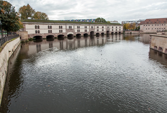 Straßburg Quartier de la Gare: Barrage Vauban, Ill