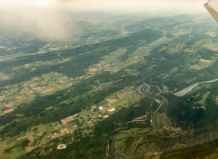 Auvergne-Rhône-Alpes Luftbild aerial photo