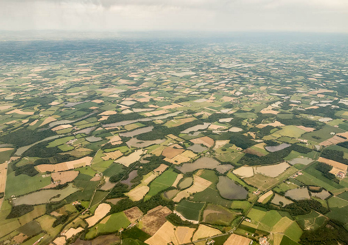 Auvergne-Rhône-Alpes Luftbild aerial photo