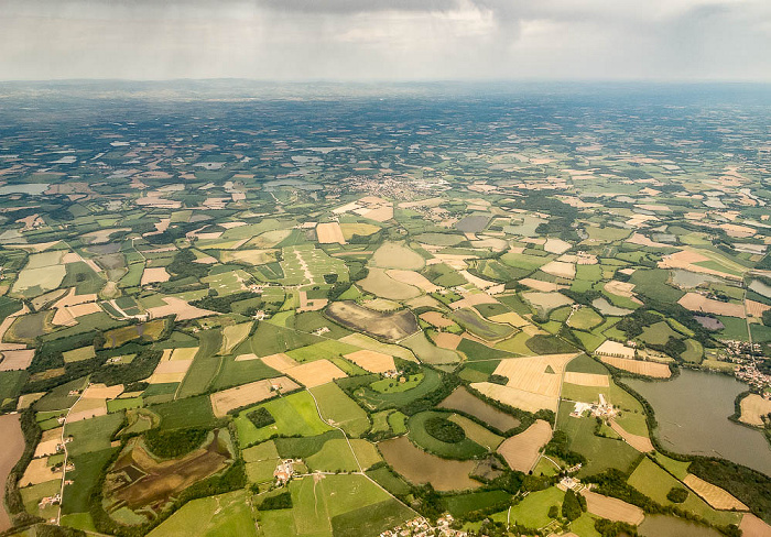 Auvergne-Rhône-Alpes Luftbild aerial photo