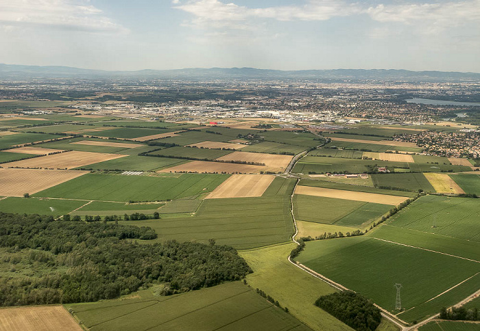Auvergne-Rhône-Alpes Luftbild aerial photo