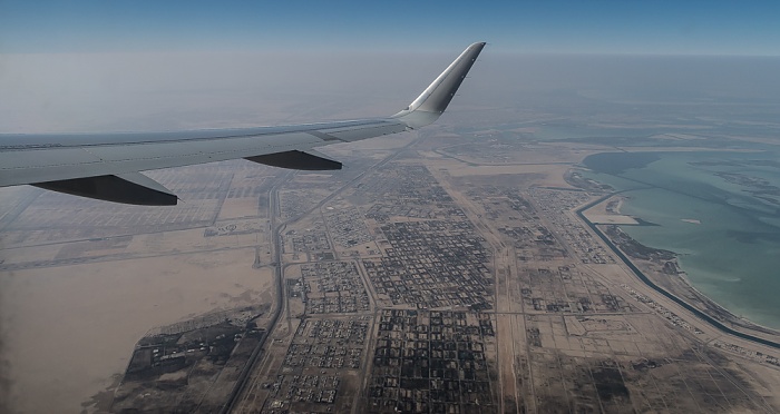 Abu Dhabi Al Bahia City Persischer Golf Luftbild aerial photo