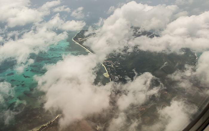 Indischer Ozean Seychellen Praslin (Seychellen) Luftbild aerial photo