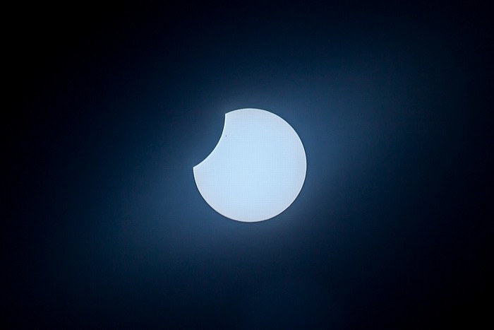 München (Partielle) Sonnenfinsternis 2015 (11:39 Uhr): Sonne und Mond