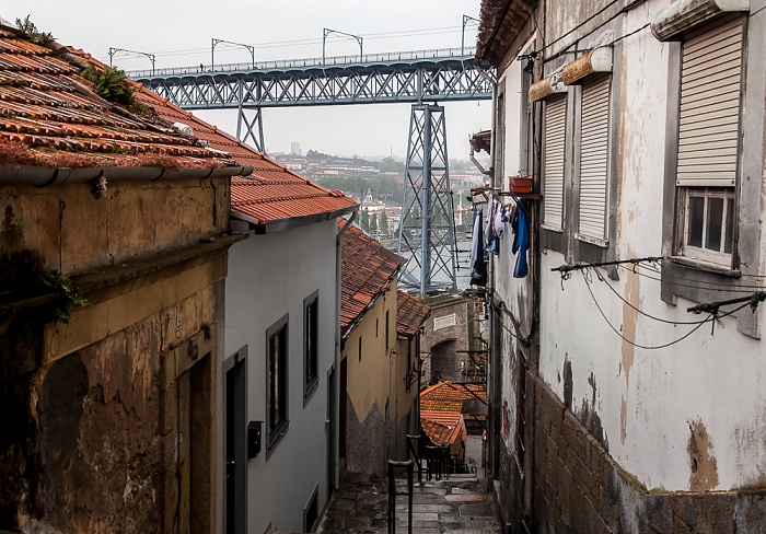 Escada dos Guindais Porto