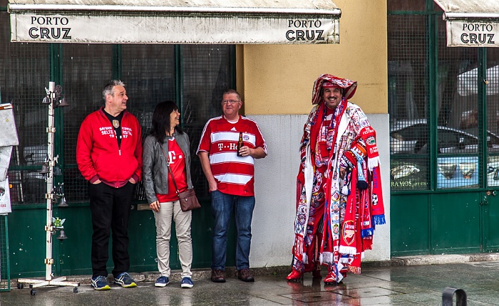 Avenida de Ramos Pinto: FC Bayern München-Fans Vila Nova de Gaia