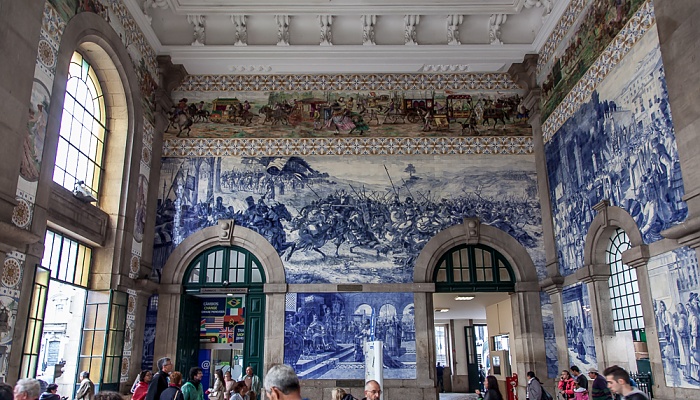 Estação de São Bento: Eingangshalle Porto