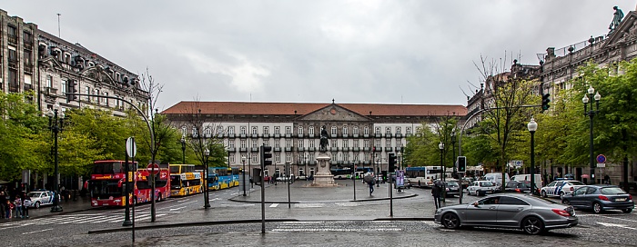 Porto Altstadt: Praça da Liberdade mit dem Monumento a D. Pedro IV Palácio das Cardosas