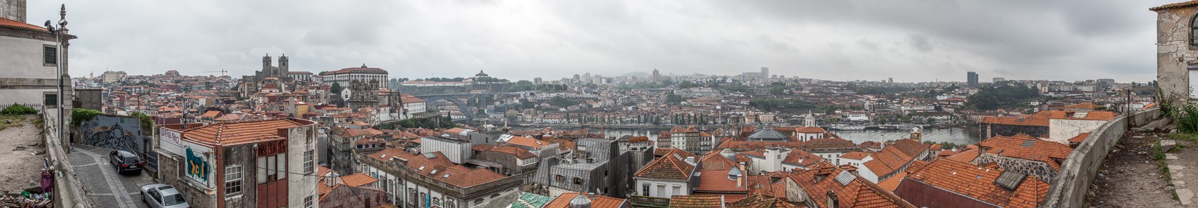 Blick vom Miradouro da Rua São Bento da Vitória: Centro Histórico Porto