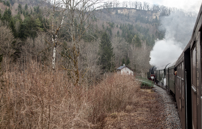 Sauschwänzlebahn (Wutachtalbahn): Vor der Wutachbrücke Grimmelshofen Schwarzwald