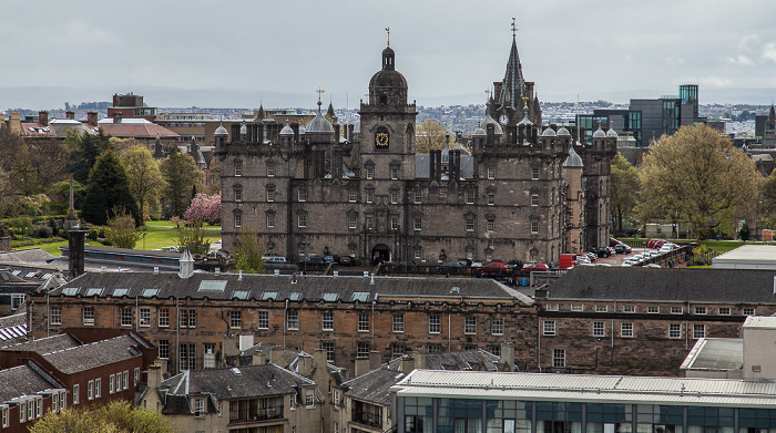 Edinburgh Blick von der Castle Esplanade (Old Town): Old Town mit George Heriot's School