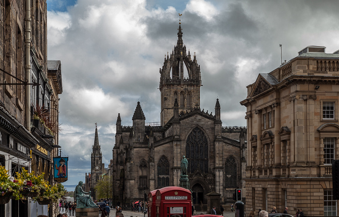 Edinburgh Old Town: High Street (Royal Mile) David Hume Statue Parliament House Parliament Square St Giles' Cathedral Tron Kirk Walter Francis Montagu Douglas Scott Statue