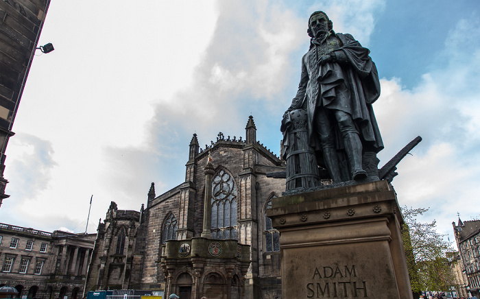 Old Town: Parliament Square - Adam Smith Statue Edinburgh