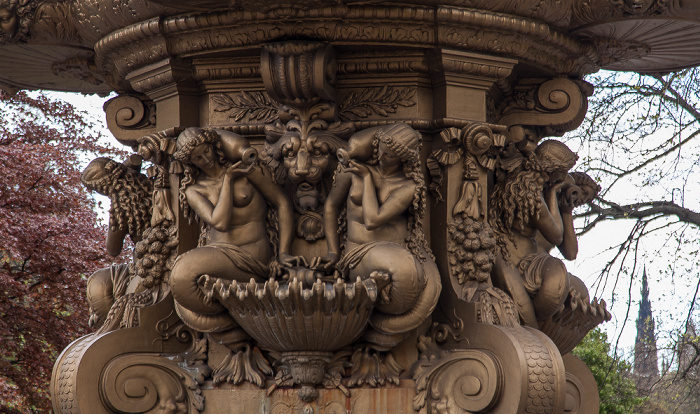 New Town: Princes Street Gardens - Ross Fountain Edinburgh