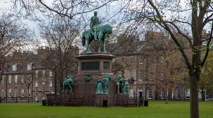 Edinburgh New Town: Charlotte Square - Prince Albert Memorial