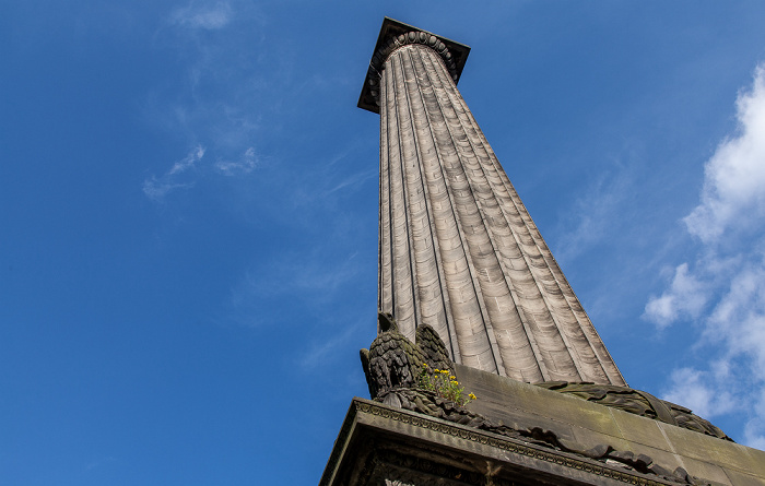 Edinburgh New Town: St Andrew Square - Melville Monument