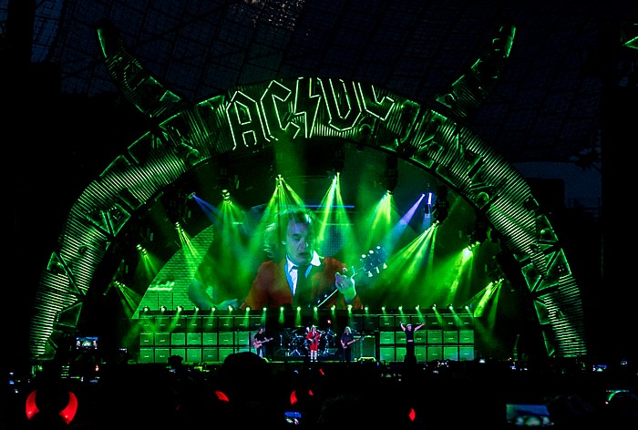 Olympiastadion: AC/DC München Angus Young