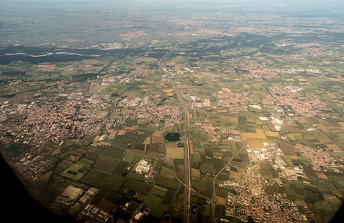Lombardei 2015-05-27 Flug EZY2552 München Franz Josef Strauß (MUC/EDDM) - Mailand-Malpensa (MXP/LIMC) Luftbild aerial photo