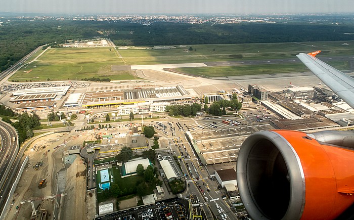 Mailand Aeroporto di Milano-Malpensa 2015-05-29 Flug EZY2555 Mailand-Malpensa (MXP/LIMC) - München Franz Josef Strauß (MUC/EDDM) Luftbild aerial photo