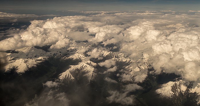 Alpen 2015-05-29 Flug EZY2555 Mailand-Malpensa (MXP/LIMC) - München Franz Josef Strauß (MUC/EDDM) Luftbild aerial photo