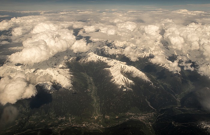 Alpen 2015-05-29 Flug EZY2555 Mailand-Malpensa (MXP/LIMC) - München Franz Josef Strauß (MUC/EDDM) Luftbild aerial photo