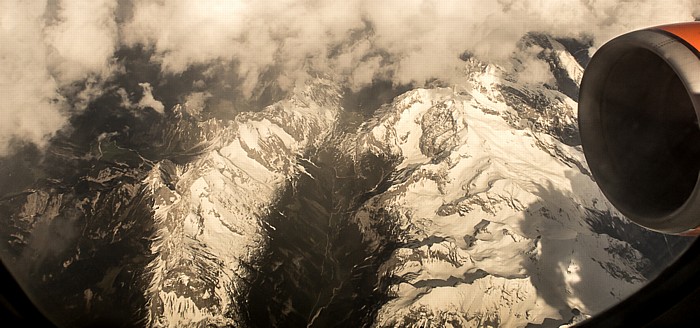 Alpen 2015-05-29 Flug EZY2555 Mailand-Malpensa (MXP/LIMC) - München Franz Josef Strauß (MUC/EDDM) Luftbild aerial photo