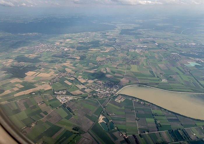 Landkreis Erding Bayern - Landkreis Ebersberg: Finsing und Speichersee 2015-05-29 Flug EZY2555 Mailand-Malpensa (MXP/LIMC) - München Franz Josef Strauß (MUC/EDDM) Luftbild aerial photo