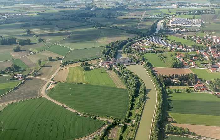 Bayern - Landkreis Erding: Laufwasserkraftwerk Eitting am Mittlere-Isar-Kanal Landkreis Erding