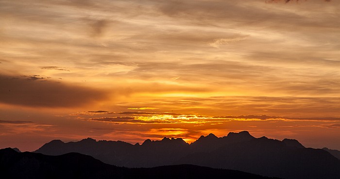 Hochoetz Blick von der Bielefelder Hütte: Tschirgant (unten) und Lechtaler Alpen