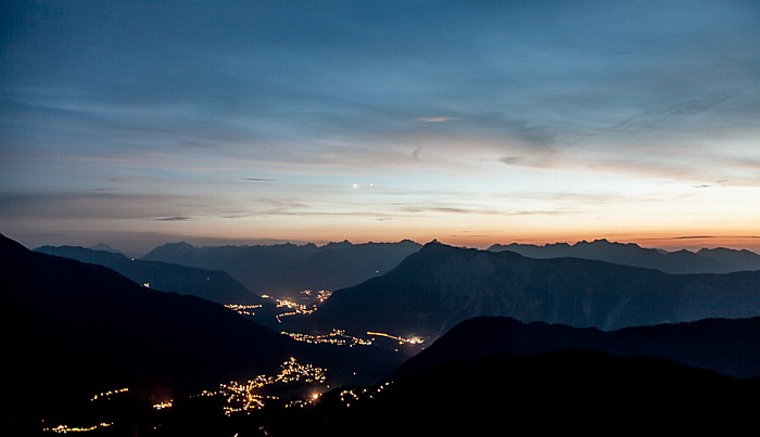 Hochoetz Blick von der Bielefelder Hütte (v.u.): Ötztal, Inntal, Tschirgant und Lechtaler Alpen