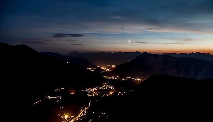 Blick von der Bielefelder Hütte (v.u.): Ötztal, Inntal, Tschirgant und Lechtaler Alpen Hochoetz