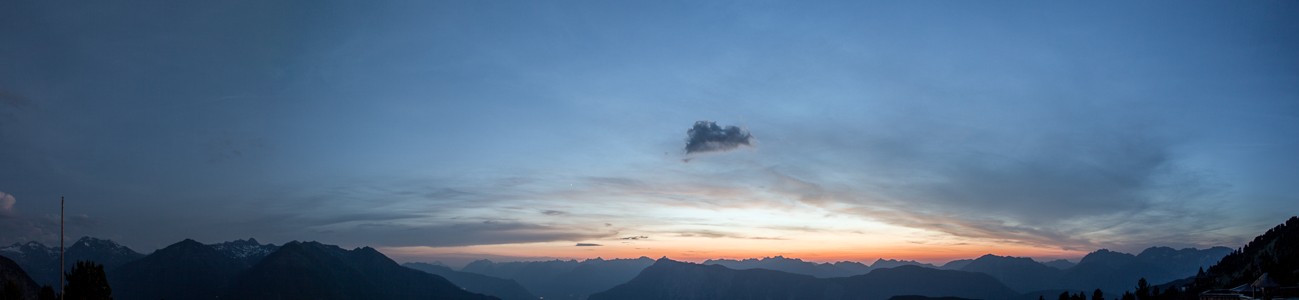 Blick von der Bielefelder Hütte: Ötztaler Alpen, Lechttaler Alpen und Mieminger Kette Hochoetz