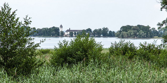 Chiemsee Fraueninsel (Frauenchiemsee) mit Kloster Frauenwörth Herreninsel