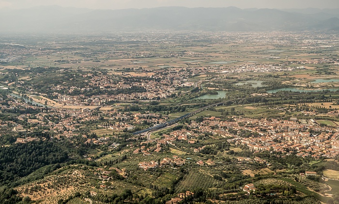 Toskana 2015-07-22 Flug DLA8196 München Franz Josef Strauß (MUC/EDDM) - Florenz (FLR/LIRQ) Luftbild aerial photo