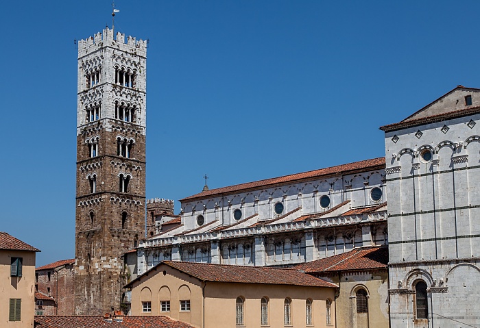 Blick vom Befestigungswall (Mura di Lucca): Cattedrale di San Martino Lucca