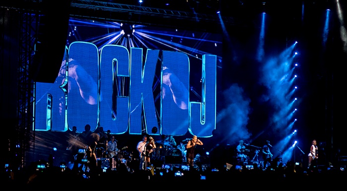 Piazza Napoleone (Lucca Summer Festival): Robbie Williams Lucca Rock DJ