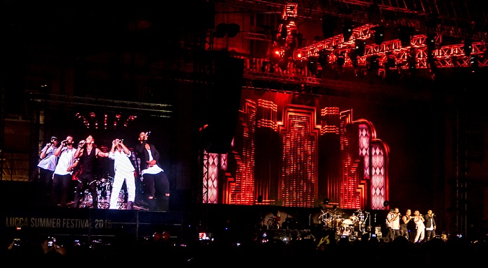 Piazza Napoleone (Lucca Summer Festival): Robbie Williams Lucca Ignition