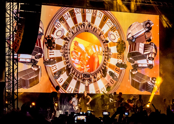 Piazza Napoleone (Lucca Summer Festival): Robbie Williams Lucca