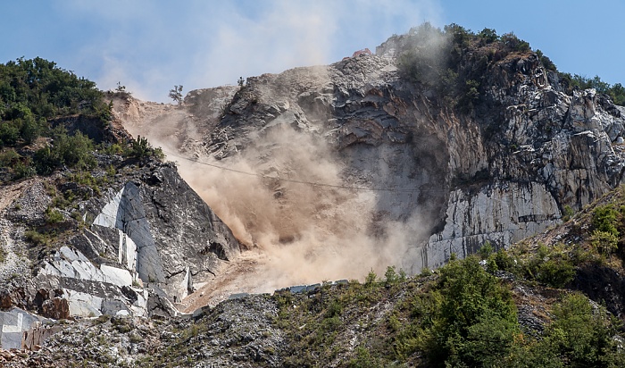 Carrara Apuanische Alpen (Bacino di Fantiscritti): Marmor-Steinbrüche