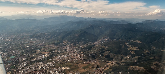 Toskana 2015-07-26 Flug DLA8197 Florenz (FLR/LIRQ) - München Franz Josef Strauß (MUC/EDDM) Luftbild aerial photo