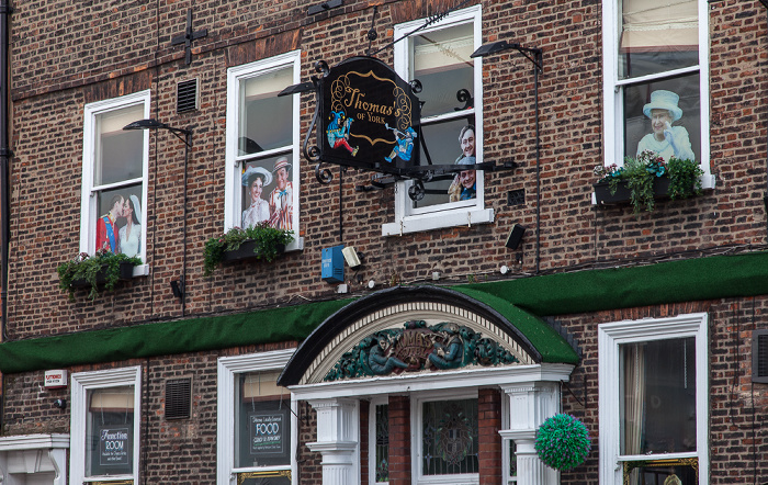 Museum Street: Thomas's of York York