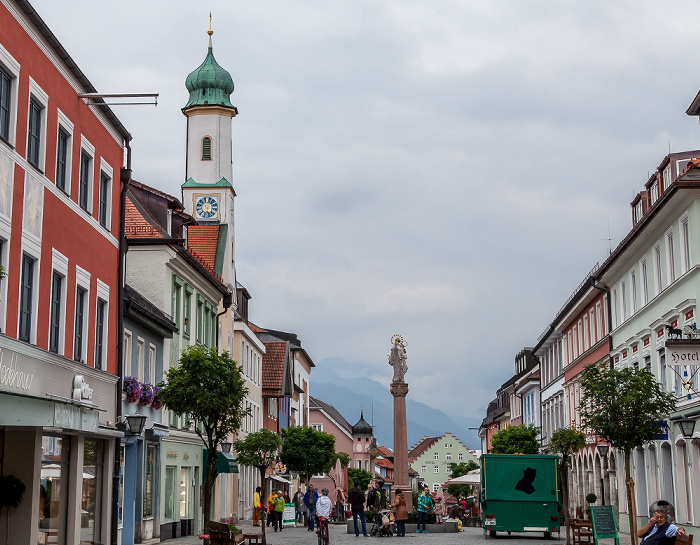 Murnau Obermarkt / Untermarkt: Mariensäule Katholische Filialkirche Maria Hilf