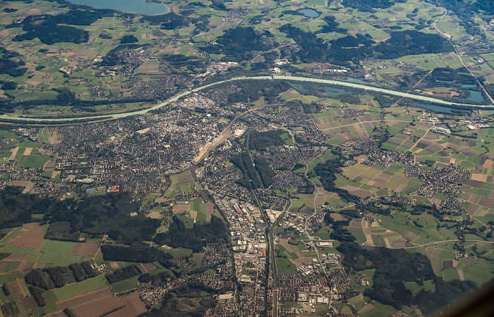 Bayern 2015-10-03 Flug VLG1813 München Franz Josef Strauß (MUC/EDDM) - Barcelona (BCN/LEBL) Luftbild aerial photo