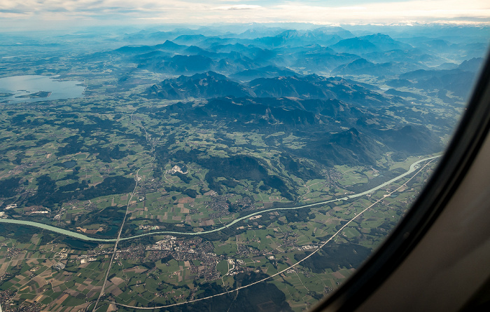 Bayern 2015-10-03 Flug VLG1813 München Franz Josef Strauß (MUC/EDDM) - Barcelona (BCN/LEBL) Luftbild aerial photo