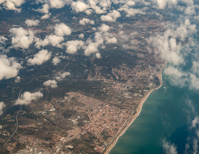 Katalonien 2015-10-03 Flug VLG1813 München Franz Josef Strauß (MUC/EDDM) - Barcelona (BCN/LEBL) Luftbild aerial photo