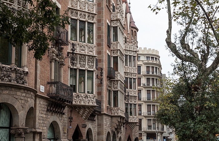 Barcelona Eixample: Avinguda Diagonal - Casa de les Punxes