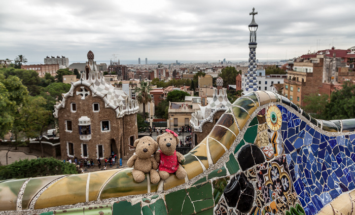 Barcelona Parc Güell: Banc del Park Güell (Schlangenbank von Gaudi) - Teddy und Teddine Pabellón de administración Pabellón de portería