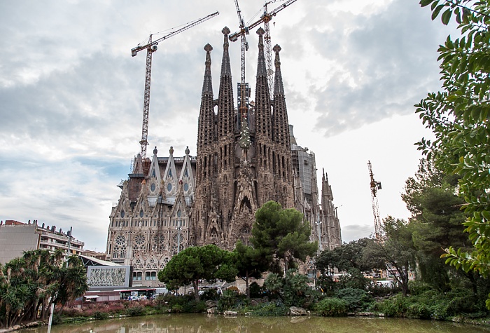 Barcelona Plaça de Gaudí, Sagrada Família
