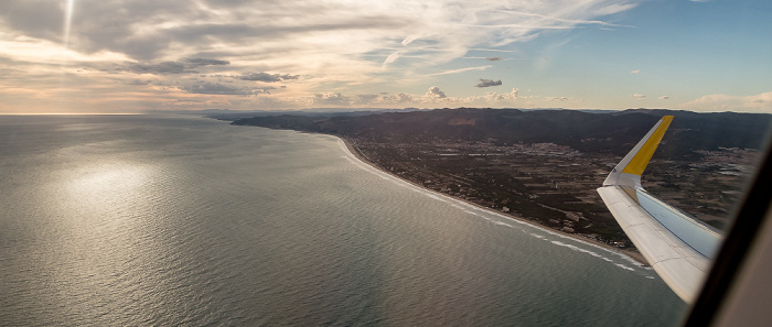 Barcelona 2015-10-06 Flug VLG1816 Barcelona (BCN/LEBL) - München Franz Josef Strauß (MUC/EDDM) Luftbild aerial photo