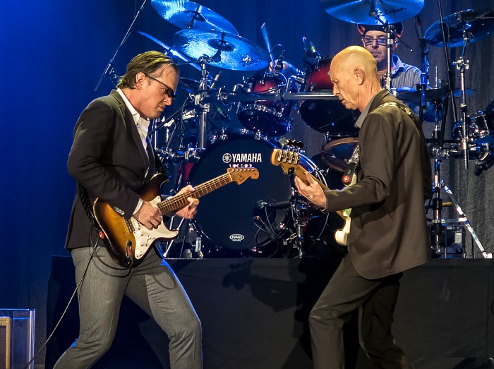 ratiopharm arena: Joe Bonamassa Neu-Ulm